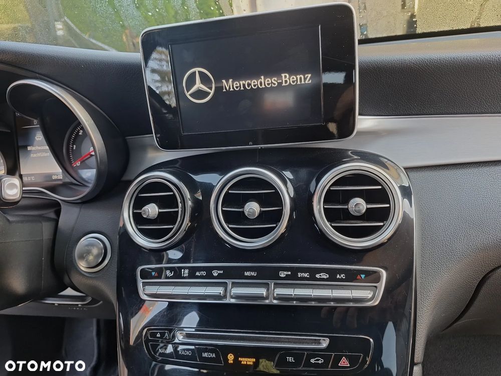 Mercedes-Benz GLC 220 d 4-Matic - 20