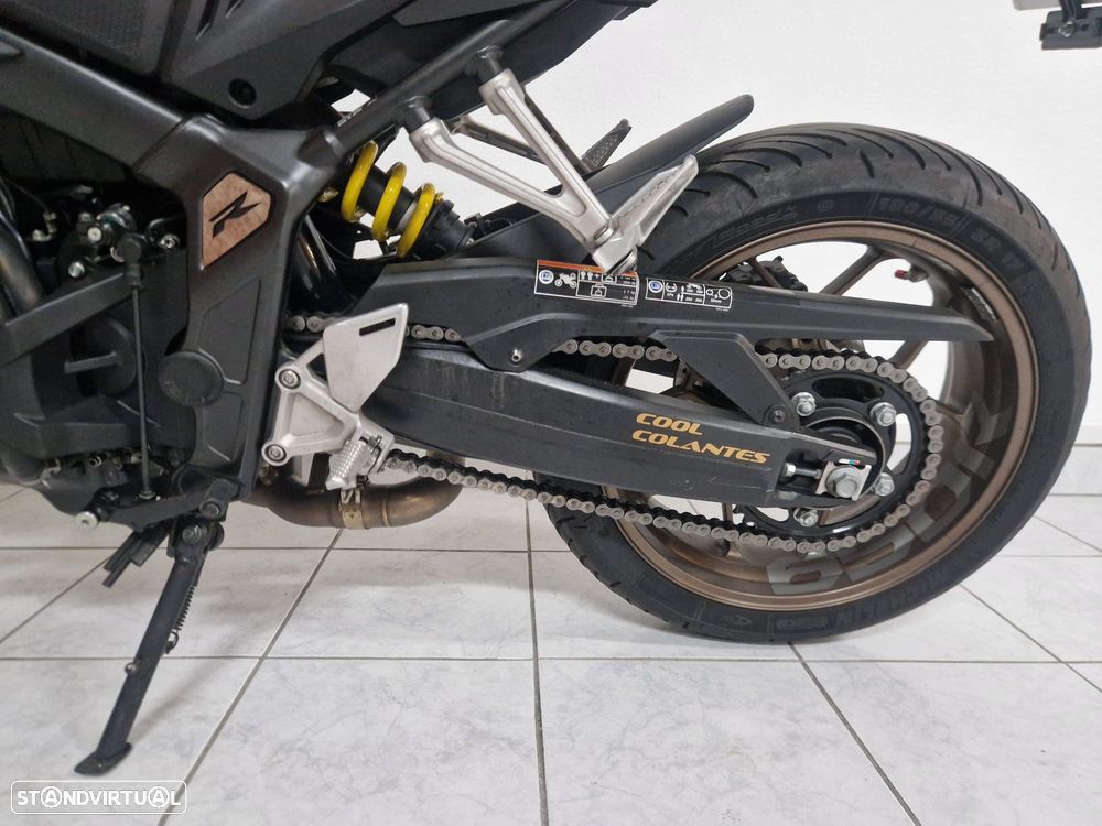 Honda CB 650R  Possível Financiamento - 19