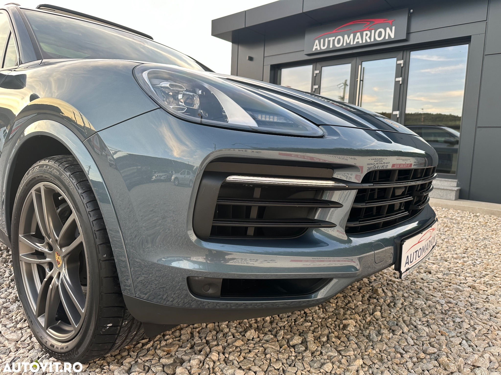 Porsche Cayenne - 20