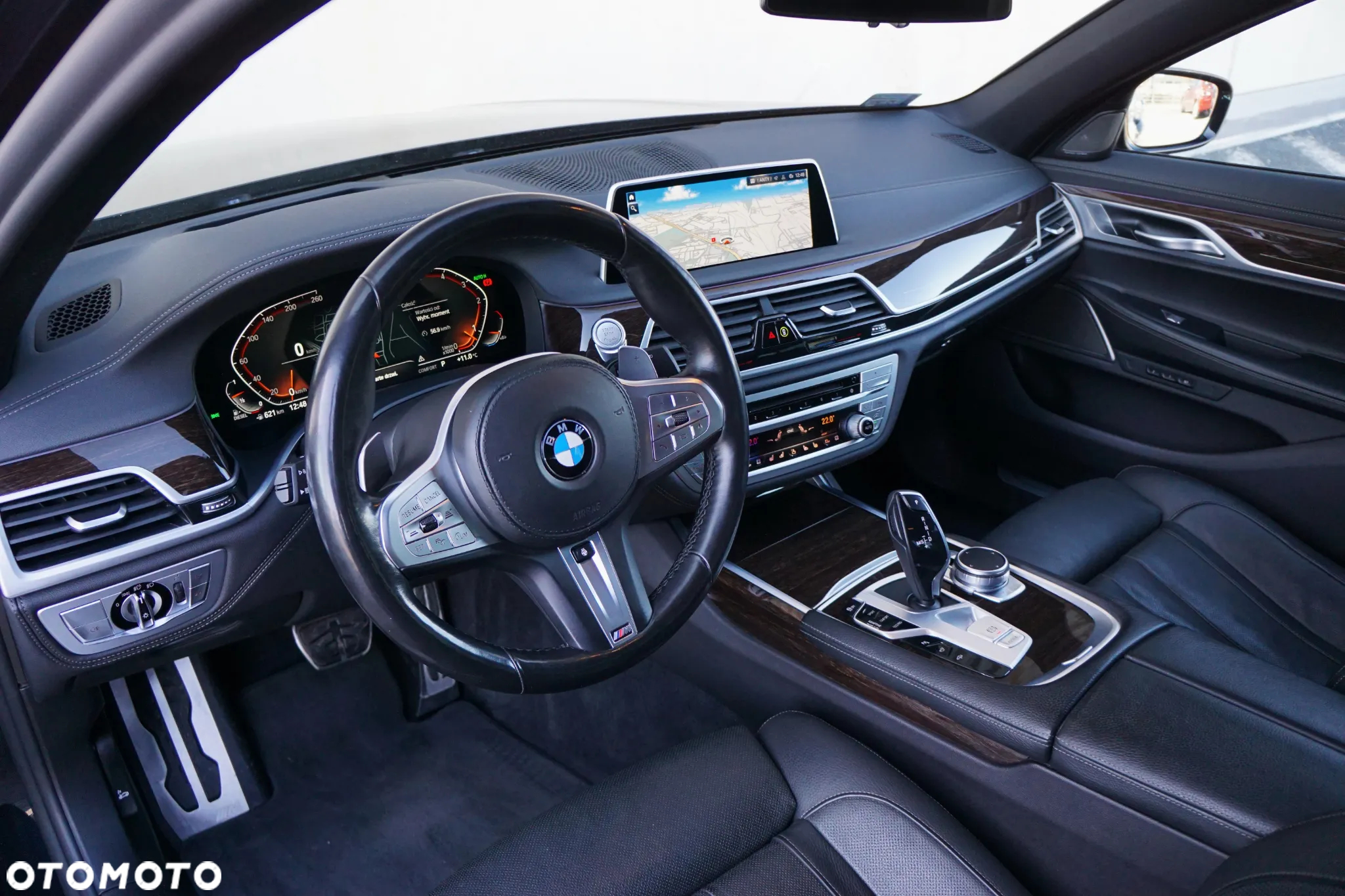 BMW Seria 7 - 12