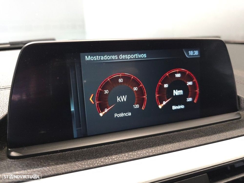 BMW 116 d Line Sport Shadow - 34