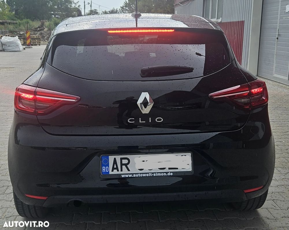 Renault Clio - 5