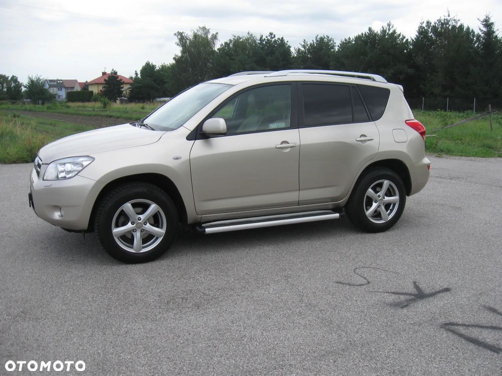 Toyota RAV4 2.0 VVT-i Premium - 2
