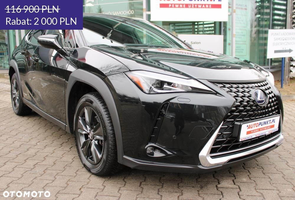 Lexus UX - 3