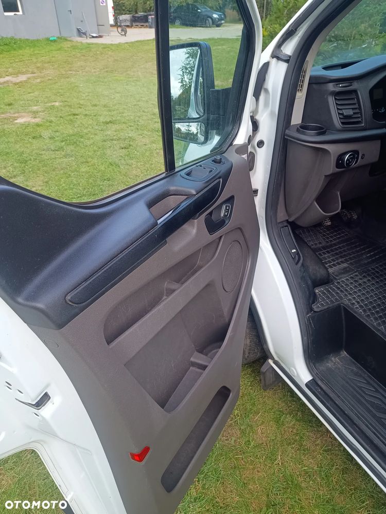 Ford Transit Custom - 17