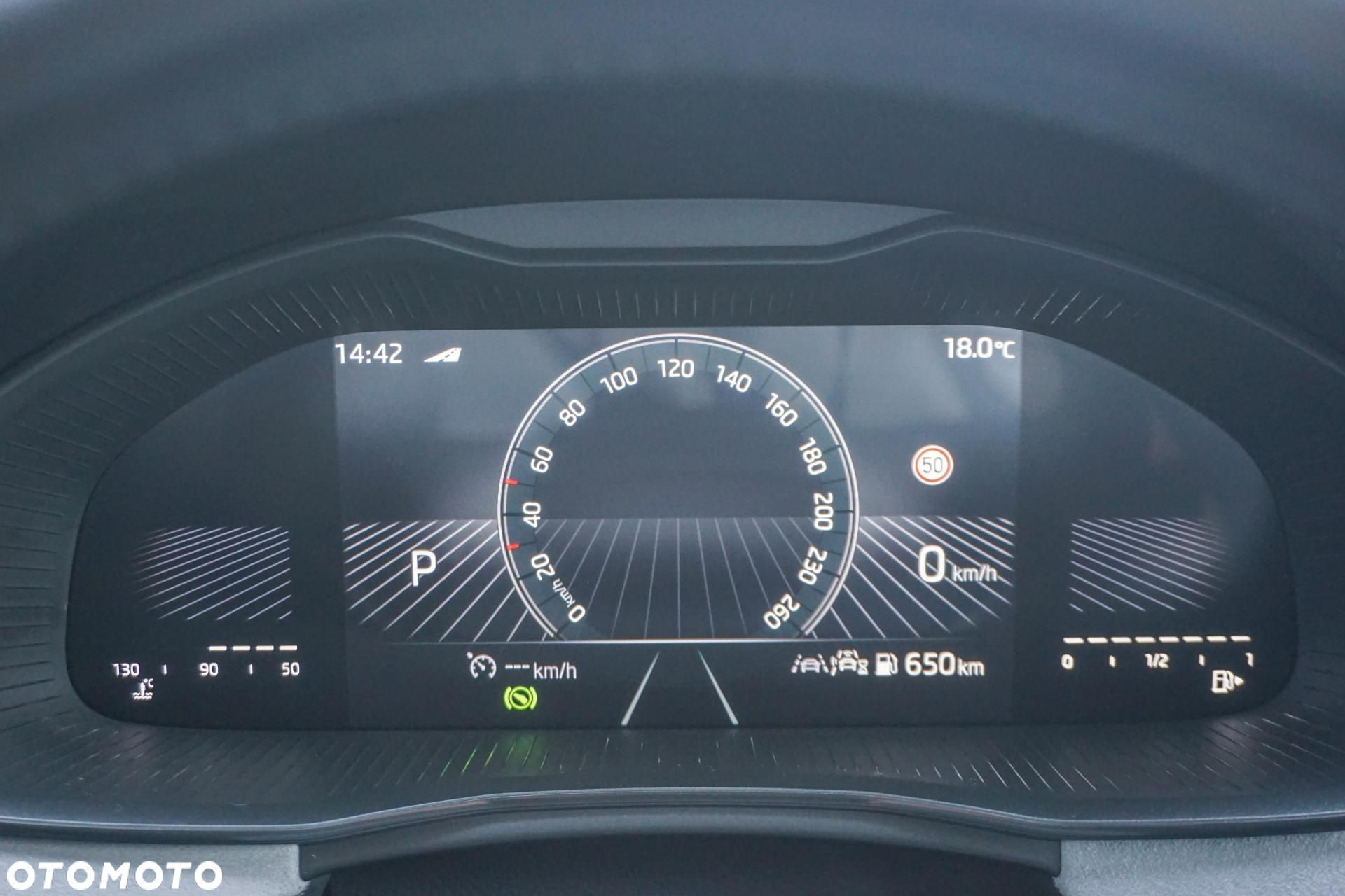 Skoda Kamiq 1.0 TSI Selection DSG - 24