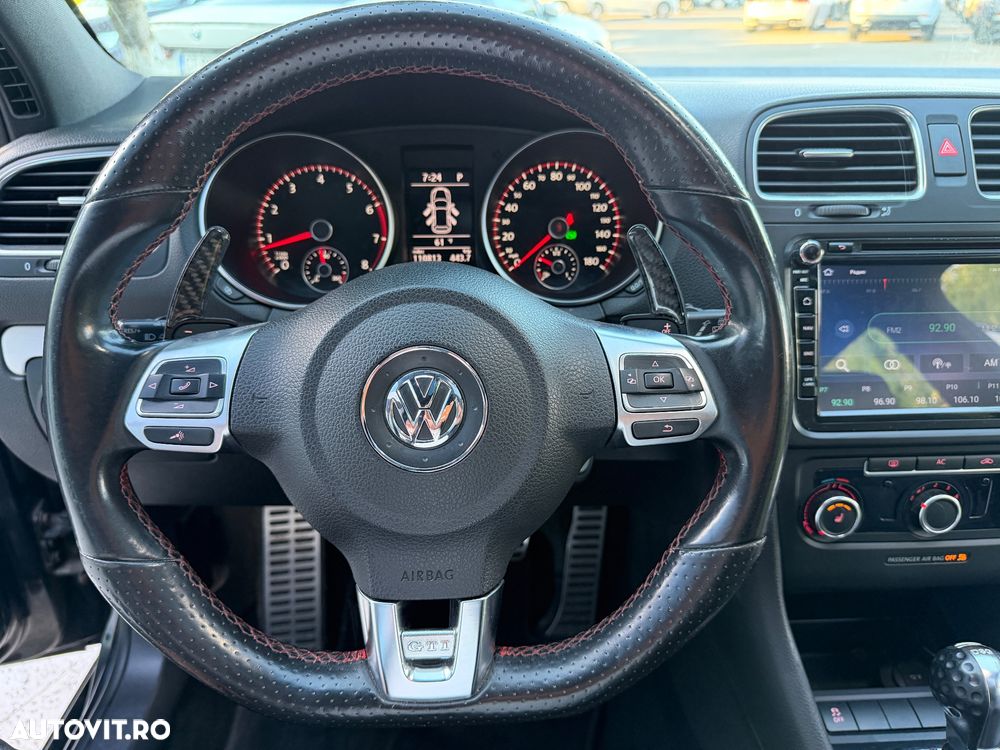 Volkswagen Golf 2.0 GTI DSG - 24