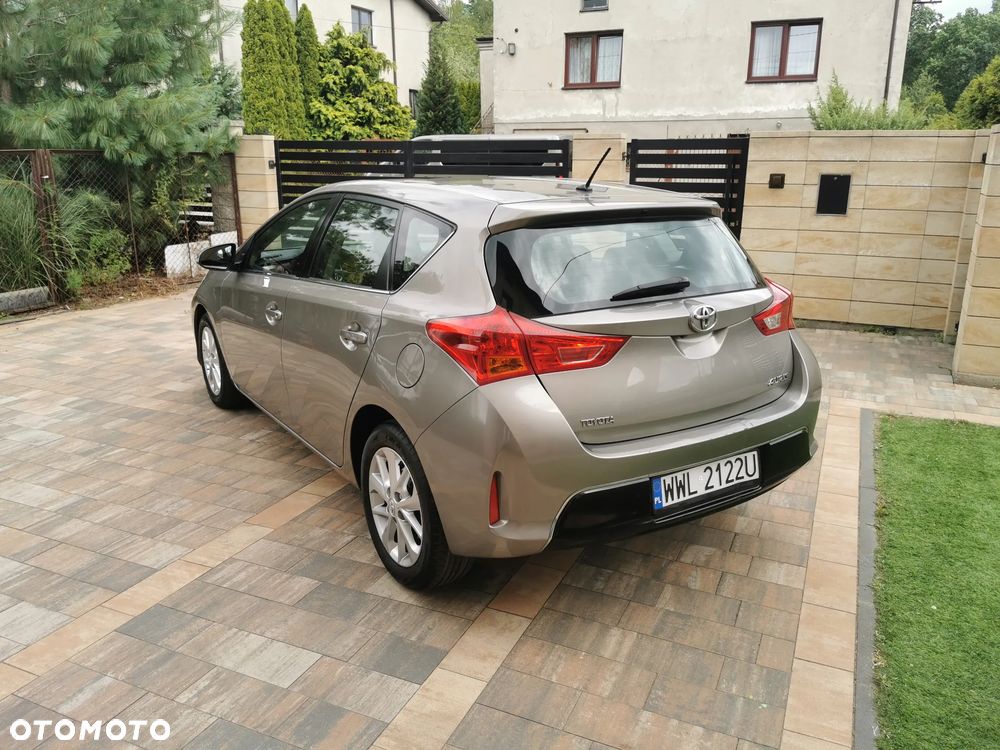 Toyota Auris 1.33 Dual-VVT-i Edition - 5