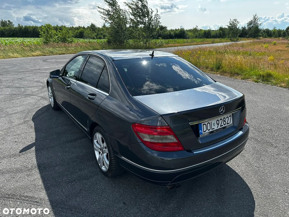 Mercedes-Benz Klasa C 200 CDI DPF Automatik BlueEFFICIENCY Avantgarde - 7