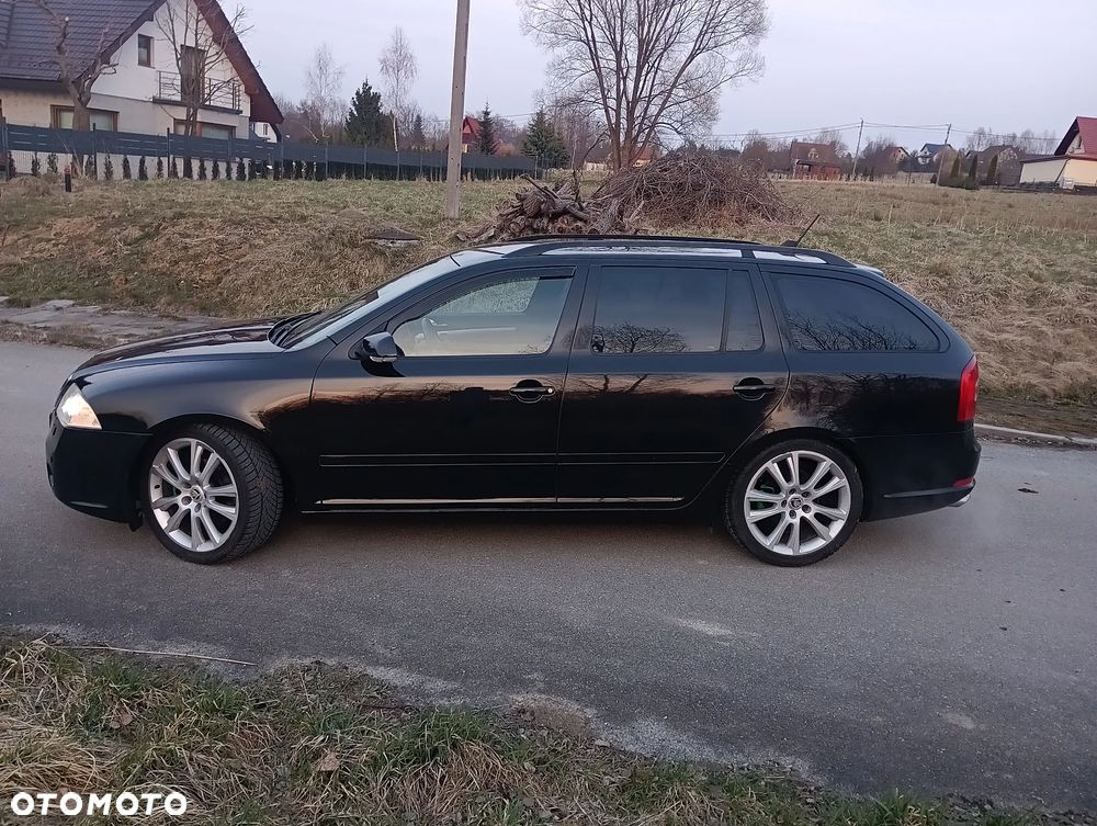 Skoda Octavia 2.0 TSI RS - 3