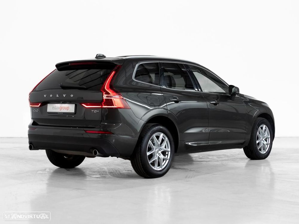 Volvo XC 60 2.0 T8 PHEV Momentum Plus AWD - 3