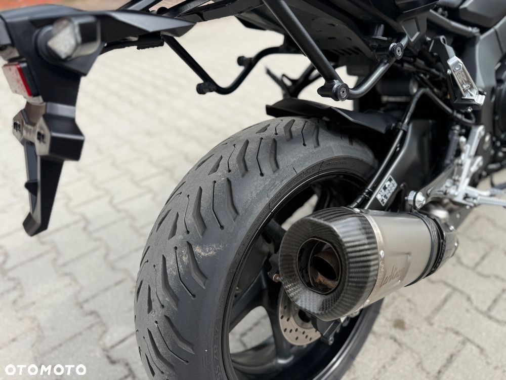 Yamaha MT - 16