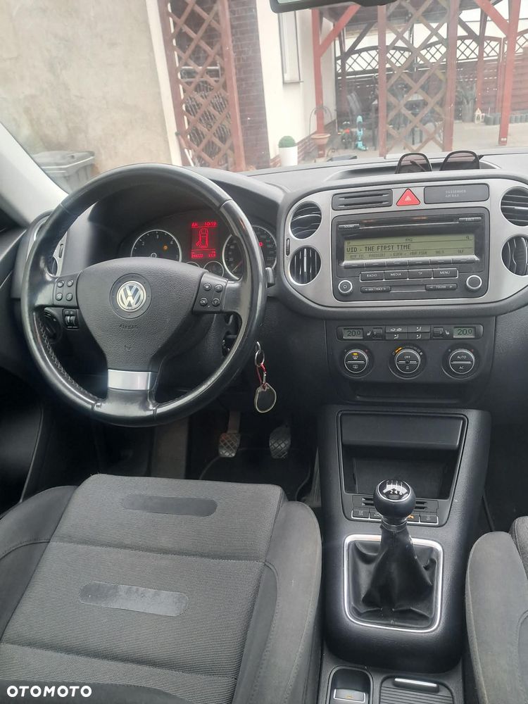 Volkswagen Tiguan 2.0 TDI DPF 4Motion Sport & Style - 4