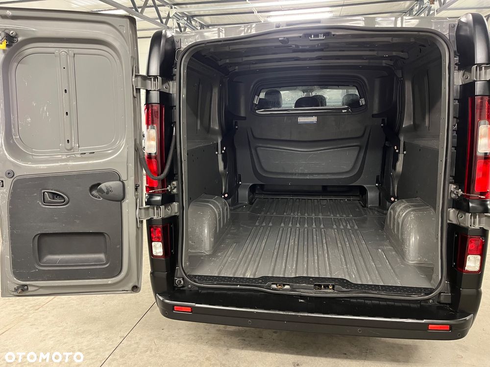 Renault Trafic - 20
