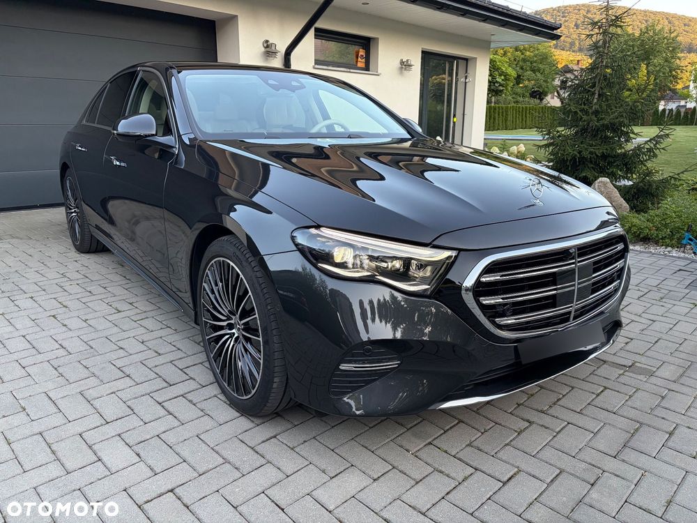 Mercedes-Benz Klasa E 300 de PHEV 4-Matic Exclusive 9G-Tronic - 1