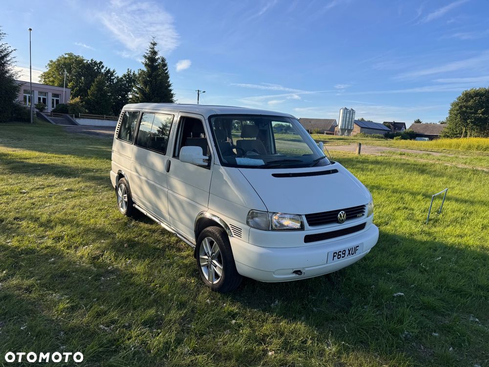 Volkswagen Caravelle Basis / CL - 1