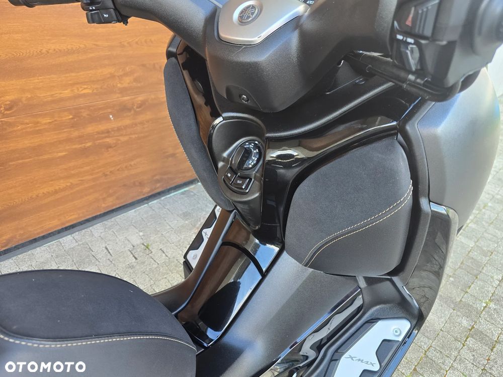 Yamaha X-max - 26