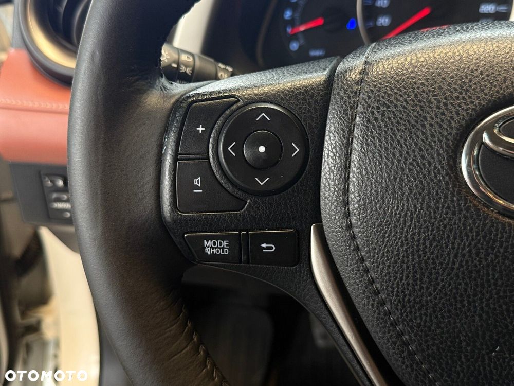 Toyota RAV4 - 32