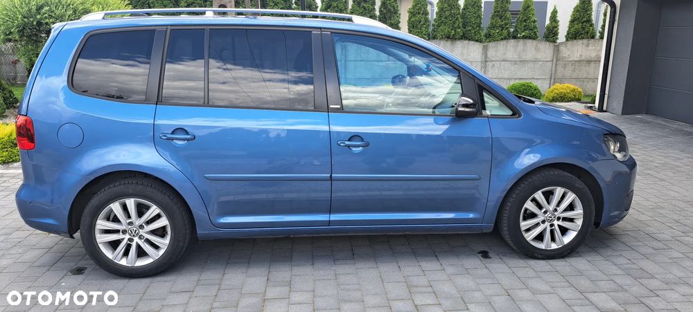 Volkswagen Touran 1.6 TDI DPF DSG STYLE - 4