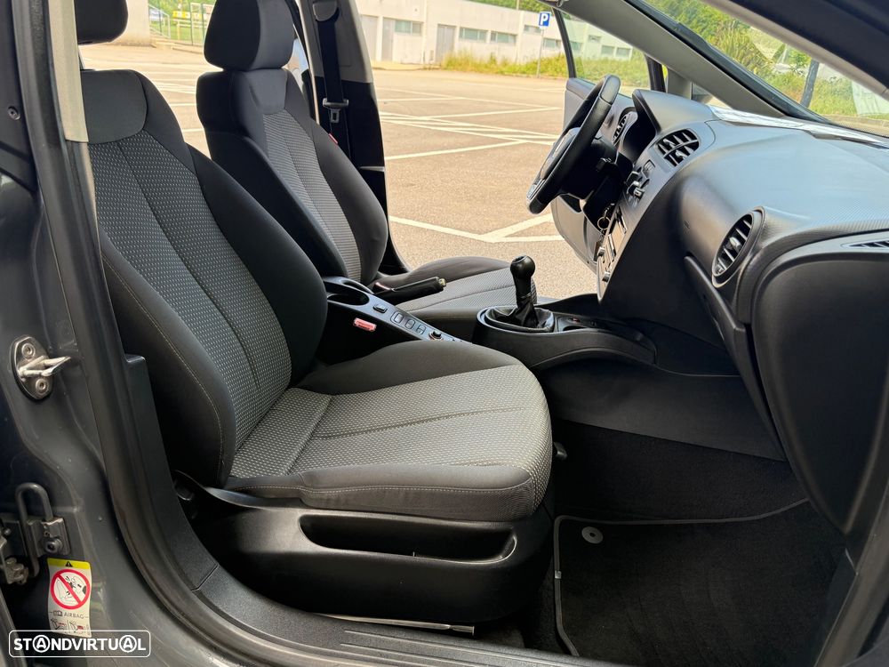 SEAT Leon 1.6 TDI DPF E-Ecomotive Style - 19