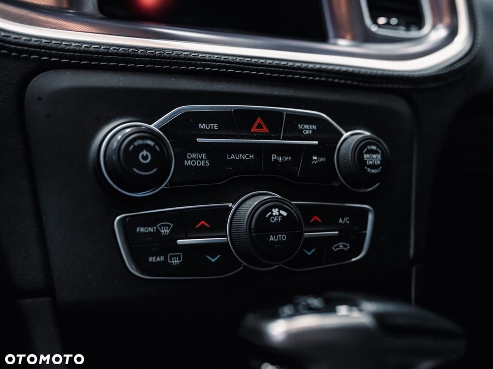 Dodge Charger Automatik SRT 392 - 14