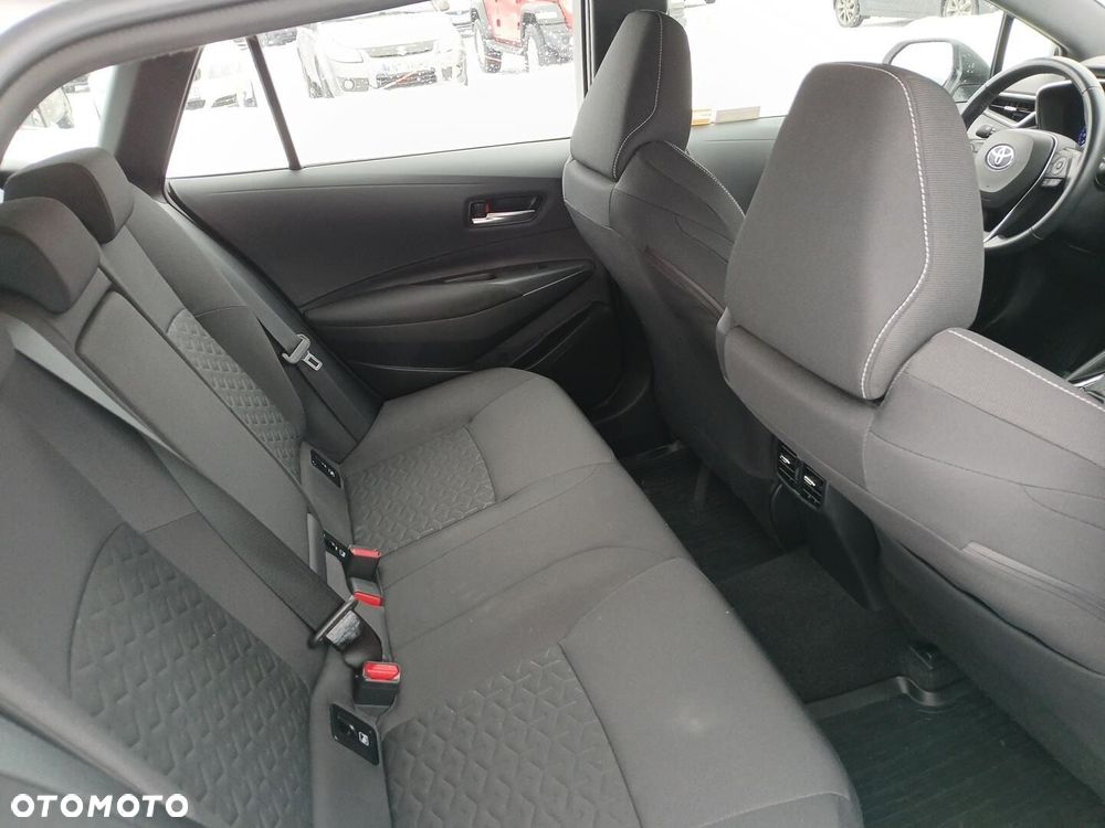 Toyota Corolla 1.8 Hybrid Comfort - 17