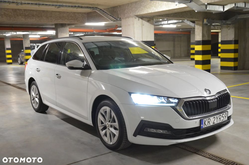 Skoda Octavia 2.0 TDI Ambition DSG - 8