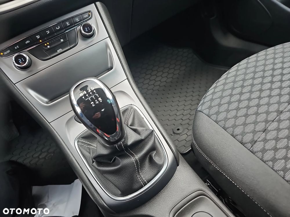 Opel Astra 1.4 T GPF Enjoy S&S - 13