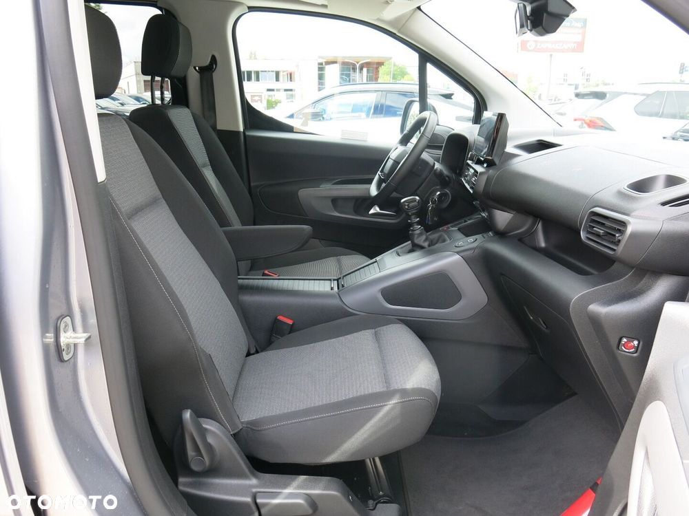 Toyota Proace City Verso 1.5 D-4D Family - 6
