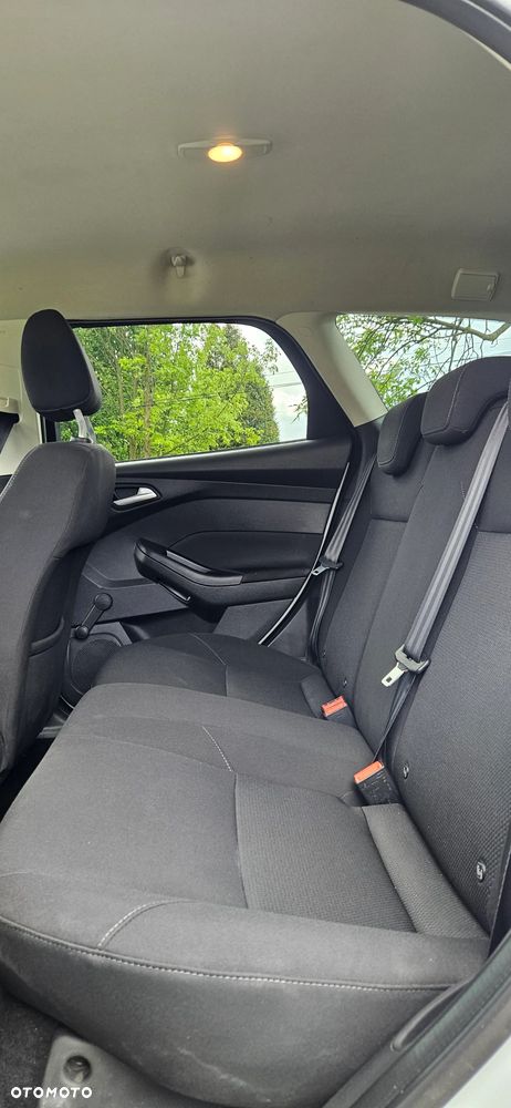 Ford Focus 1.6 TDCi DPF Start-Stopp-System SYNC Edition - 15