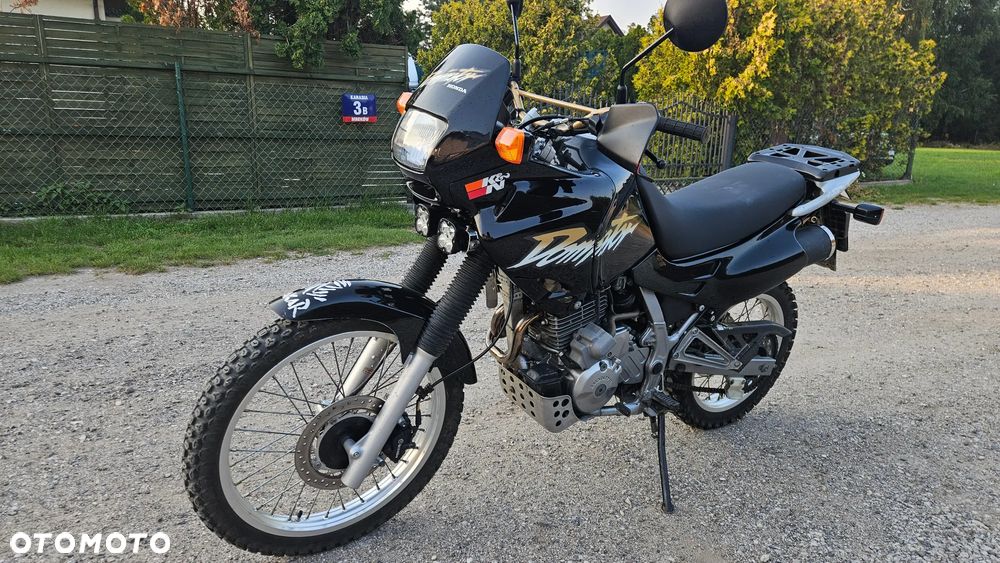 Honda NX - 3