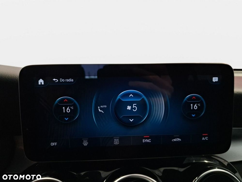 Mercedes-Benz GLC - 28