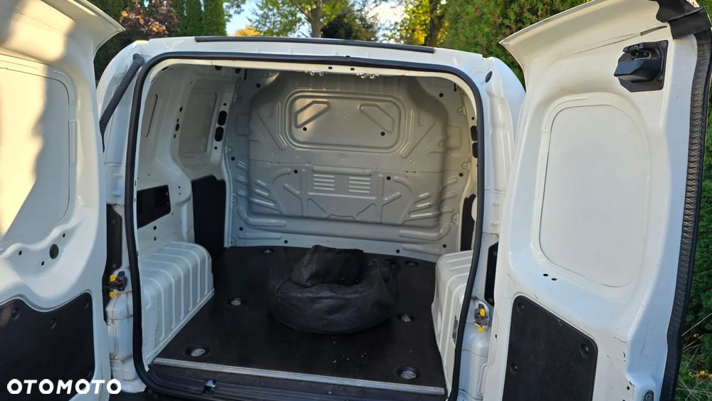 Fiat Fiorino 2016 photo 3