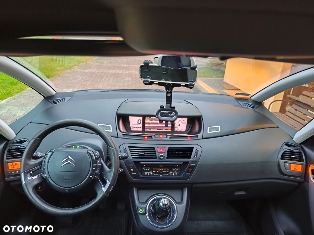 Citroën C4 Picasso - 8