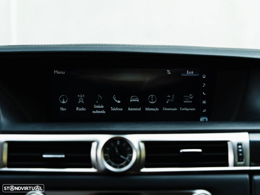 Lexus GS 300h Executive+ - 32