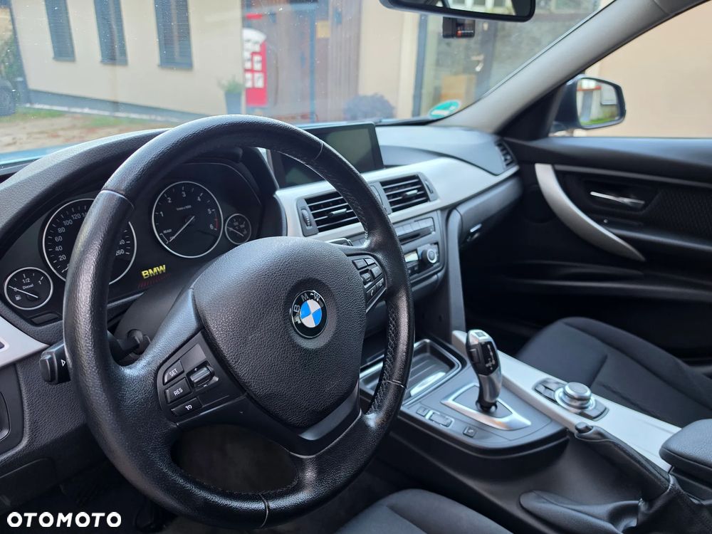 BMW Seria 3 - 20