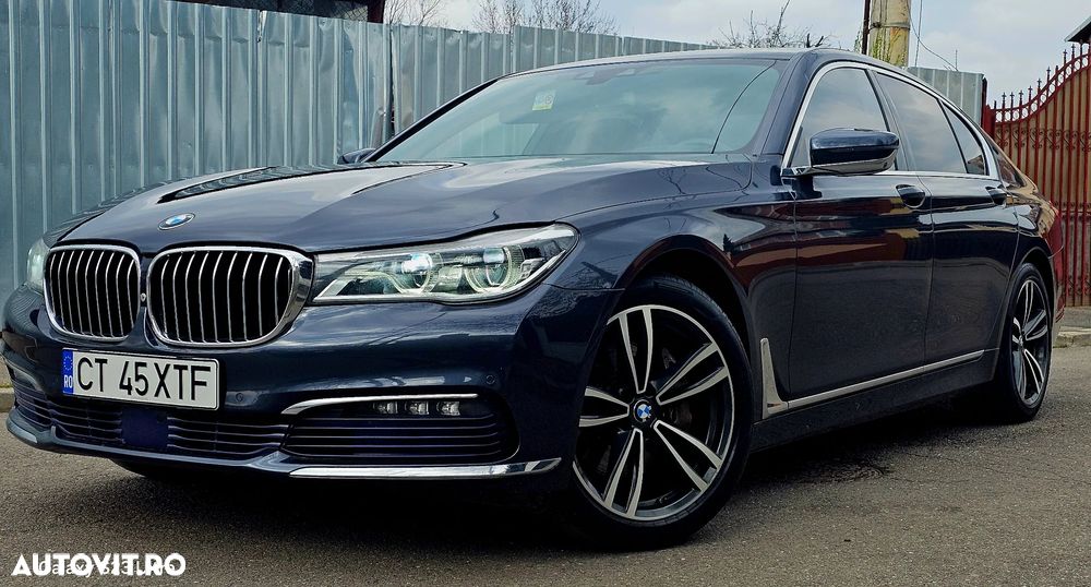 BMW Seria 7 730d xDrive - 25