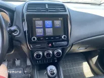 Mitsubishi ASX - 16
