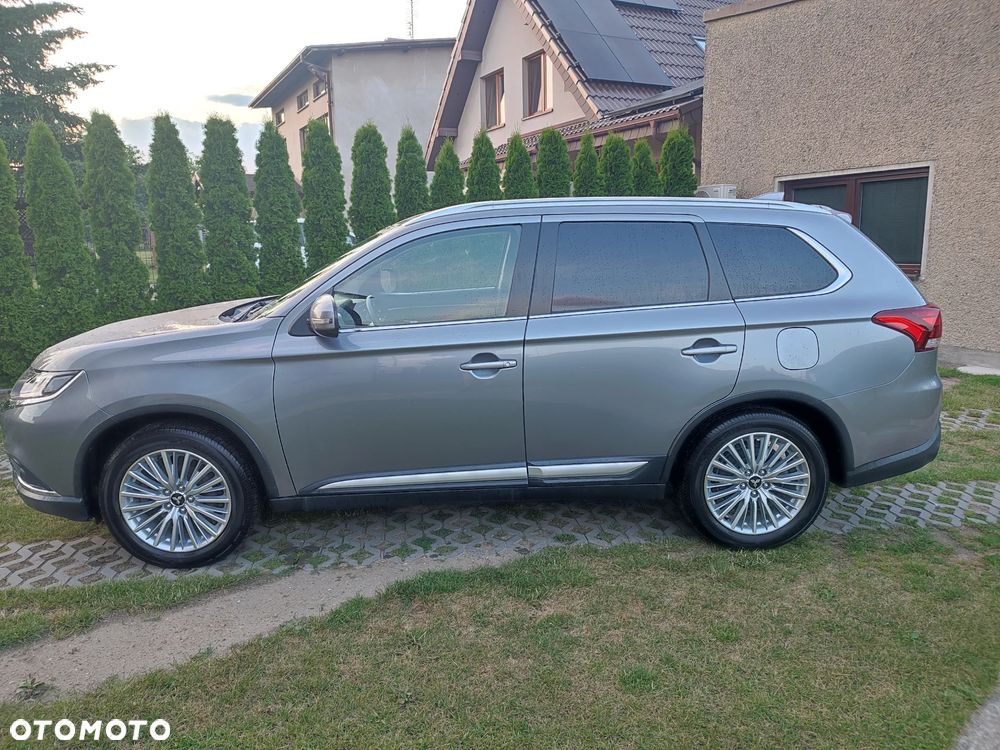 Mitsubishi Outlander 2.0 2WD CVT Active - 6