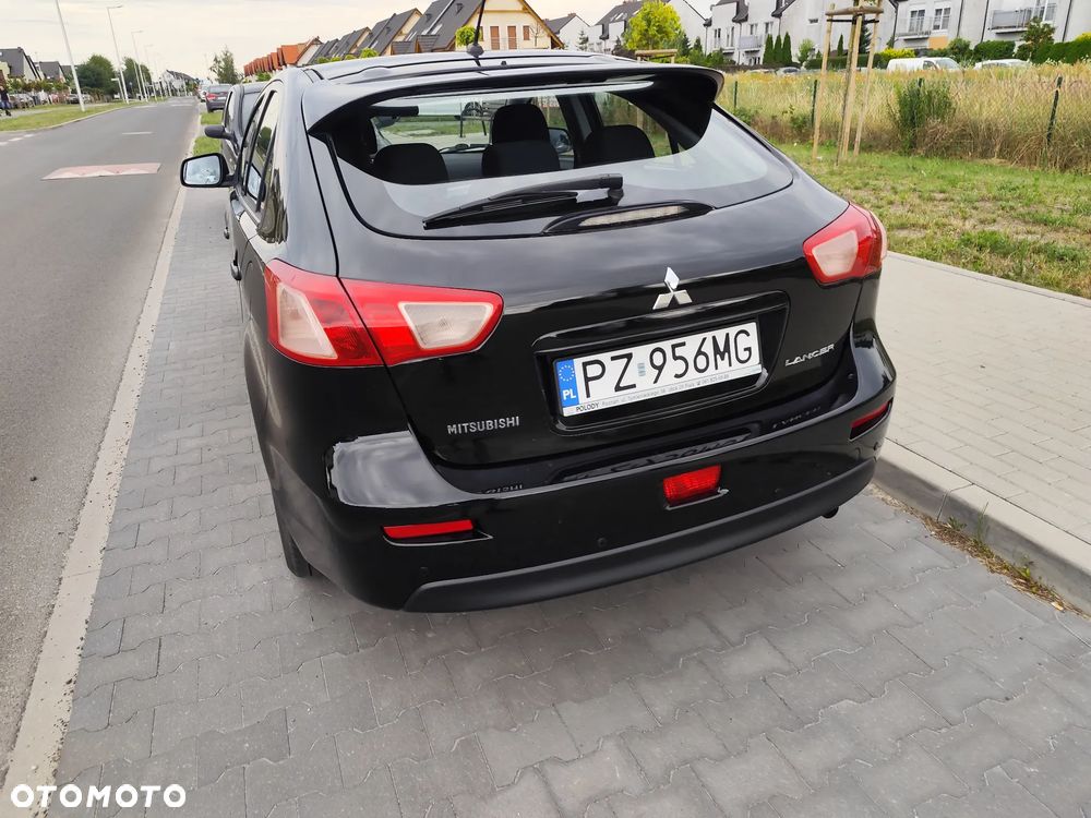 Mitsubishi Lancer - 5