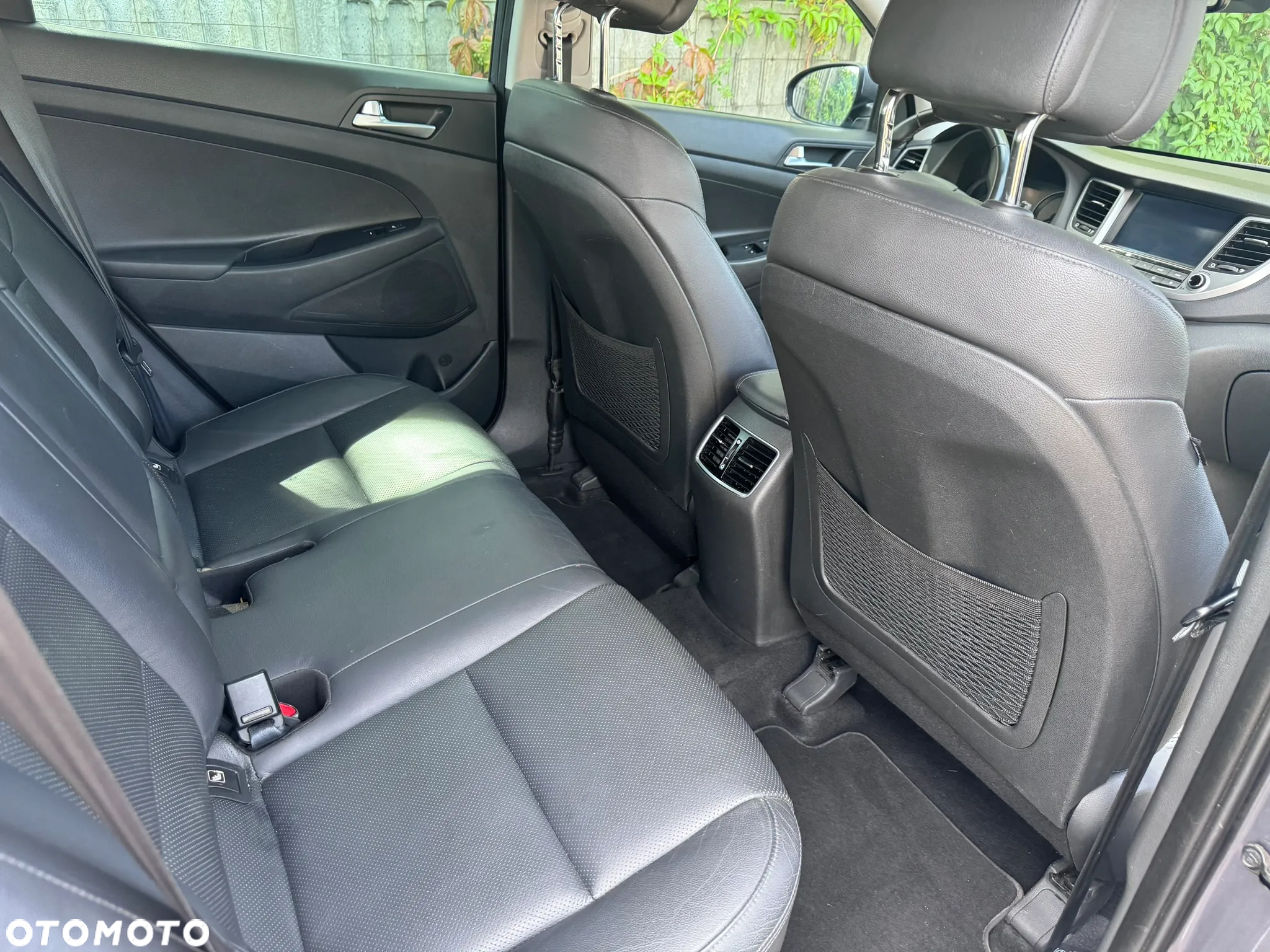 Hyundai Tucson 1.7 CRDI BlueDrive Style 2WD - 26