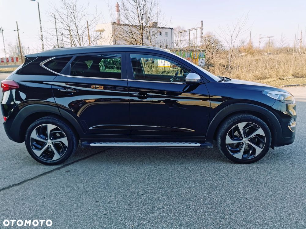 Hyundai Tucson - 4
