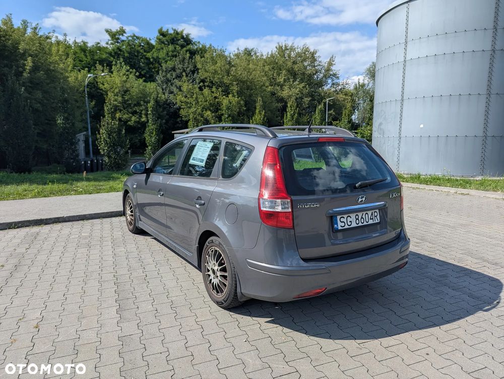 Hyundai i30 i30cw 1.4 blue Comfort - 2