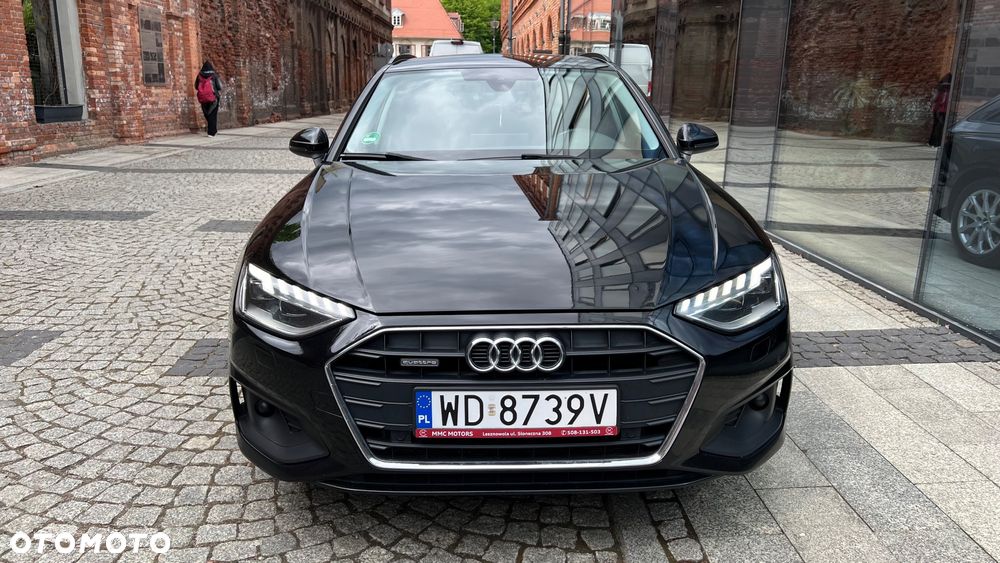 Audi A4 Avant 40 TDI Quattro S tronic - 3
