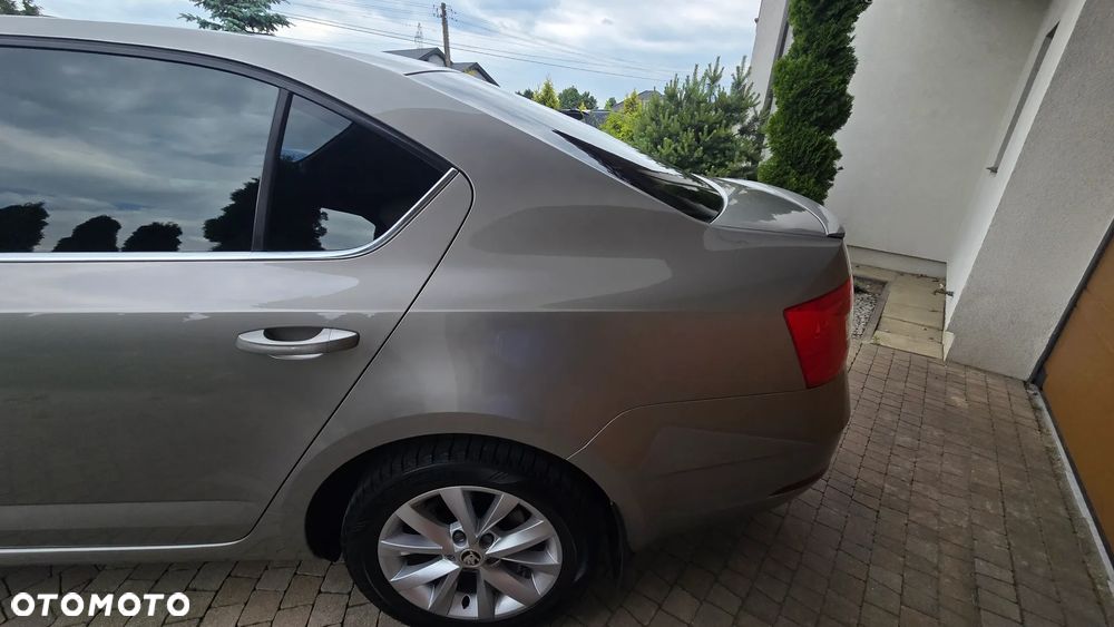 Skoda Octavia - 23