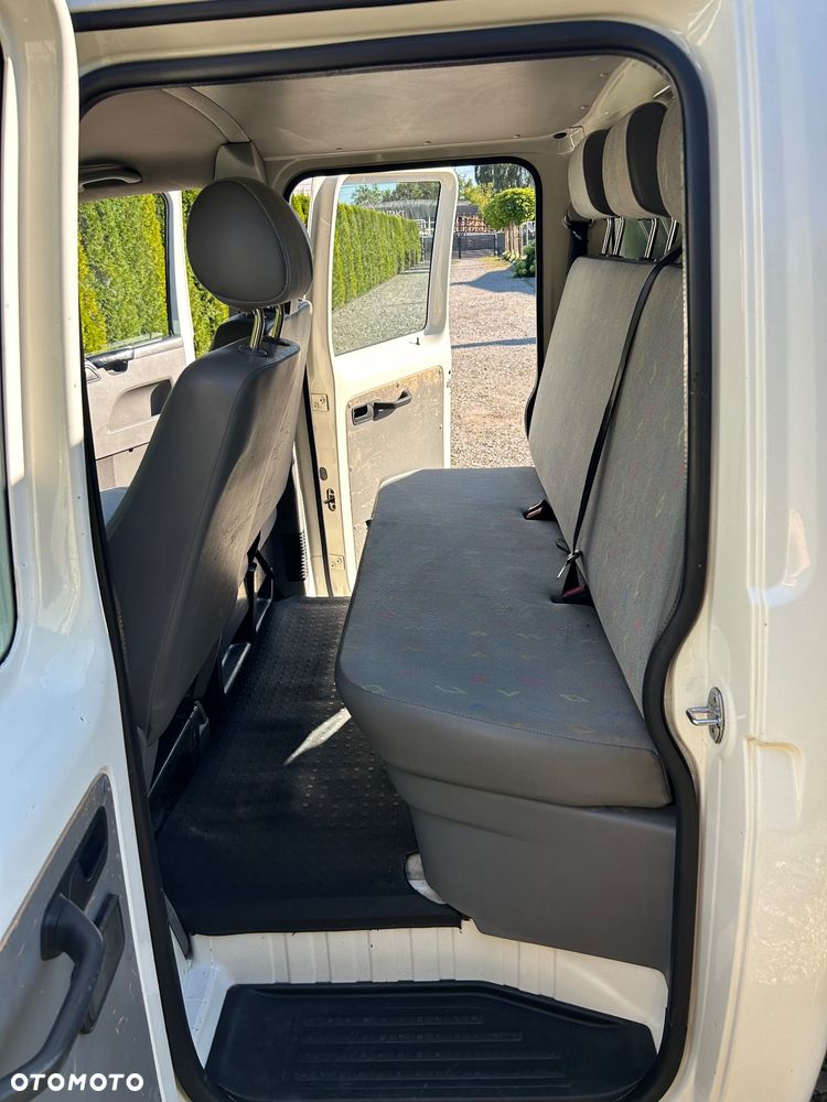 Volkswagen Transporter - 17