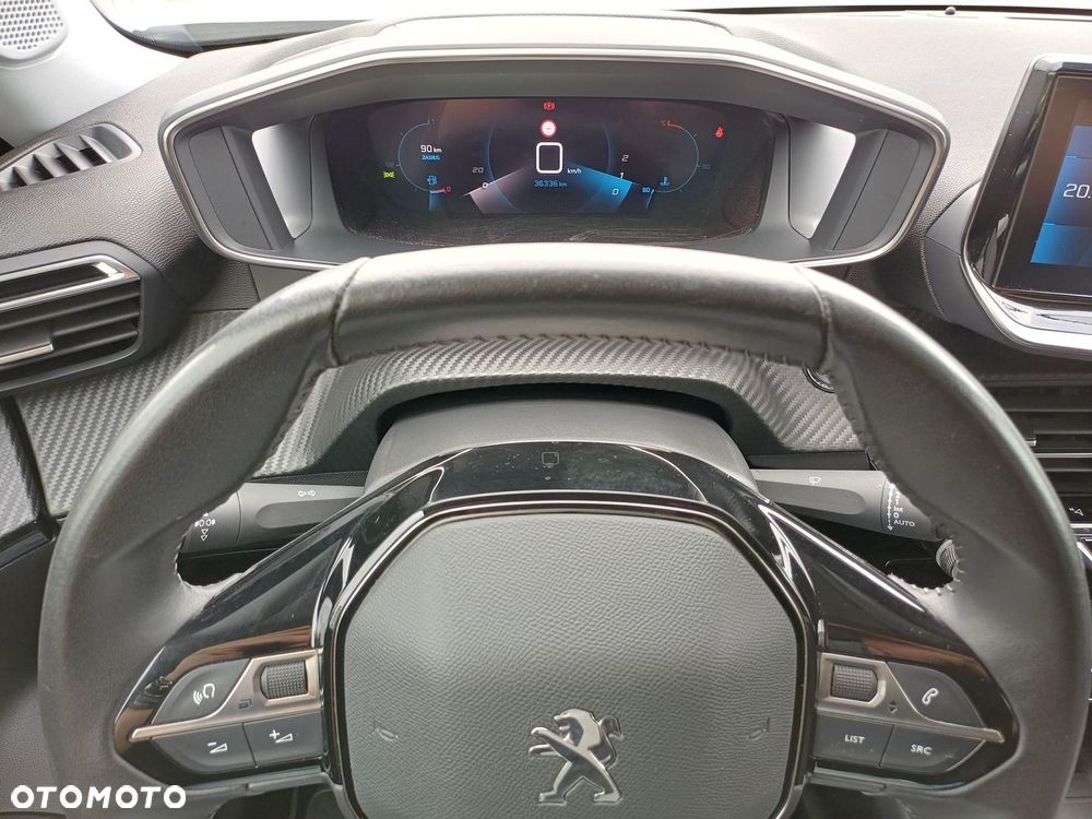Peugeot 2008 - 25
