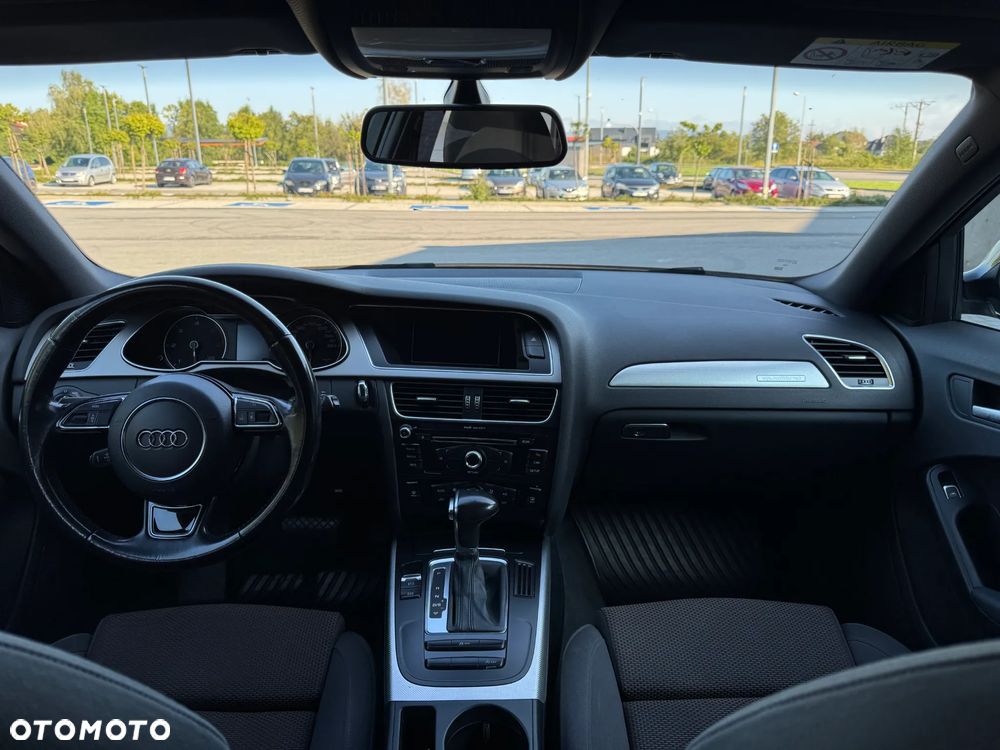 Audi A4 Allroad - 12