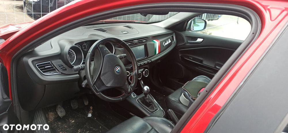 Alfa  Romeo Giulietta z silnikiem 2,0 jtdm - 3