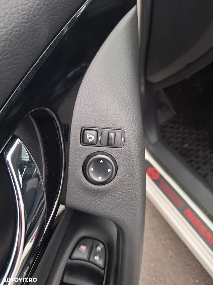 Nissan Qashqai 1.3 138CP 2WD N-Connecta - 15